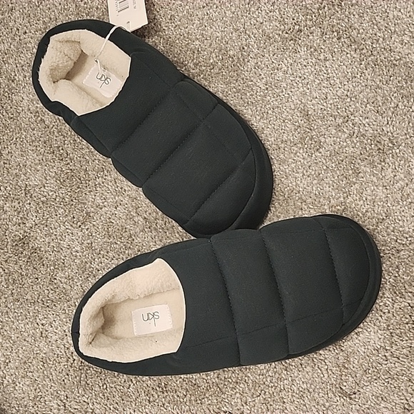 SKIN slippers - Picture 1 of 4
